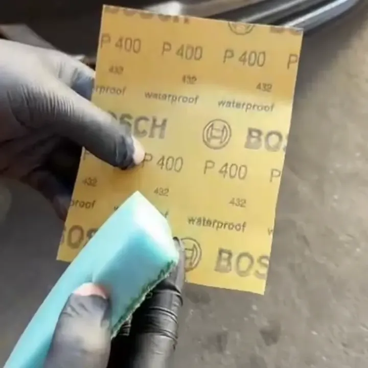 Vodobrusni papir P400 in brusilna goba